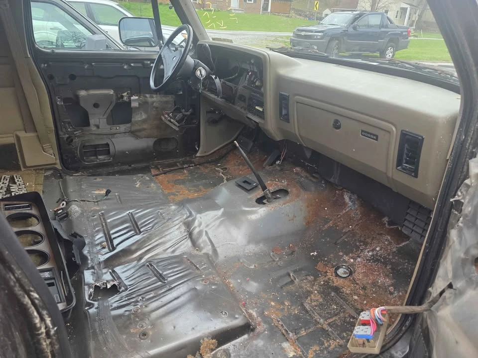 1991 Dodge Ramcharger - Image 10 of 15