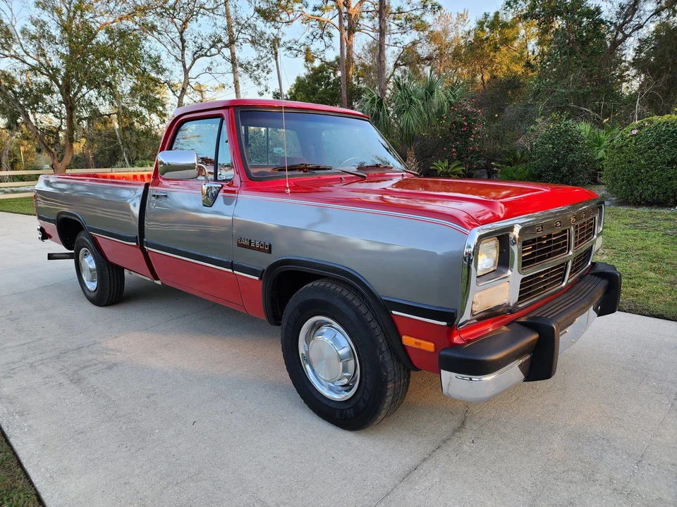 1991 Dodge Ram 1st Gen - Image 2 of 31