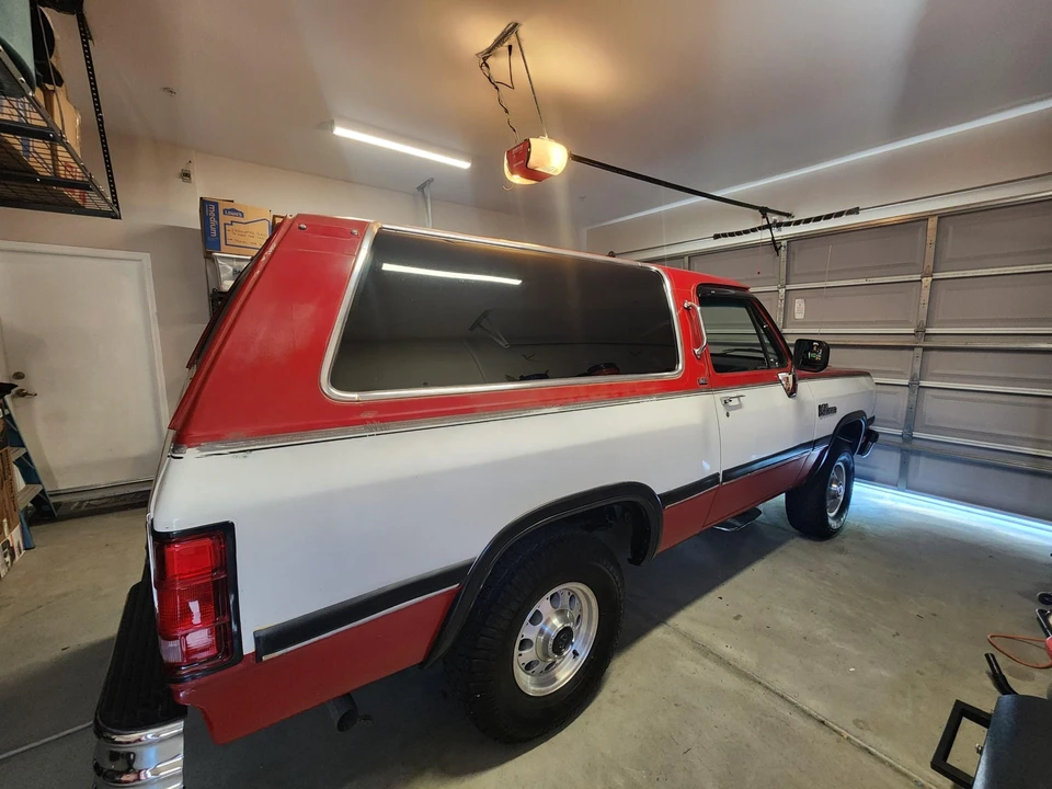 1991 Dodge Ramcharger - Image 3 of 31