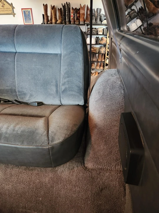1991 Dodge Ramcharger - Image 28 of 31