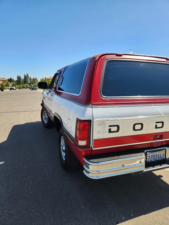 1991 Dodge Ramcharger - Image 15 of 31