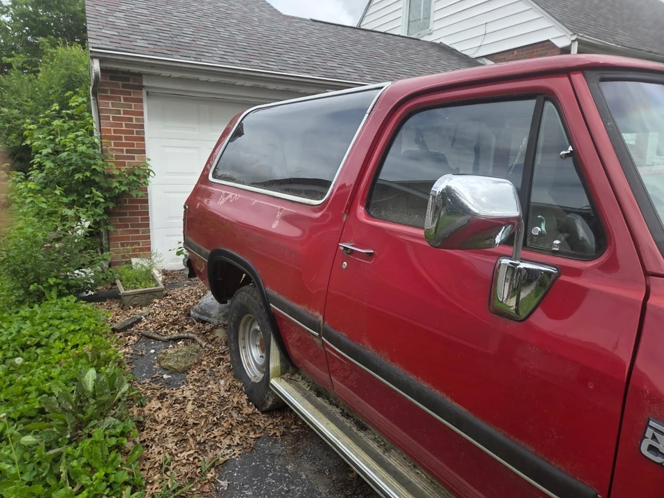 1991 Dodge Ramcharger - Image 5 of 6