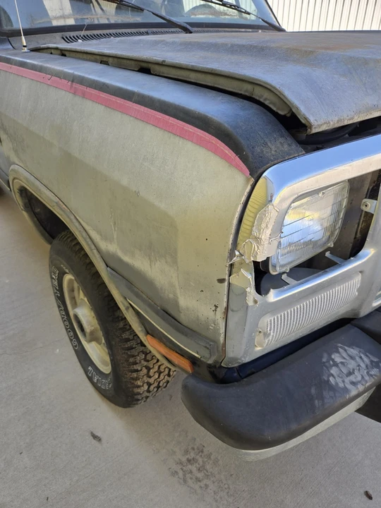 1991 Dodge Ramcharger - Image 3 of 21
