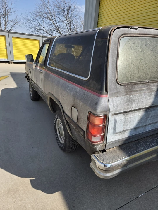 1991 Dodge Ramcharger - Image 19 of 21