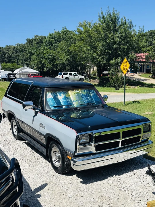 1991 Dodge Ramcharger - Image 27 of 31