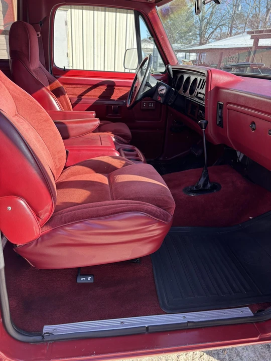 1991 Dodge Ramcharger - Image 22 of 31