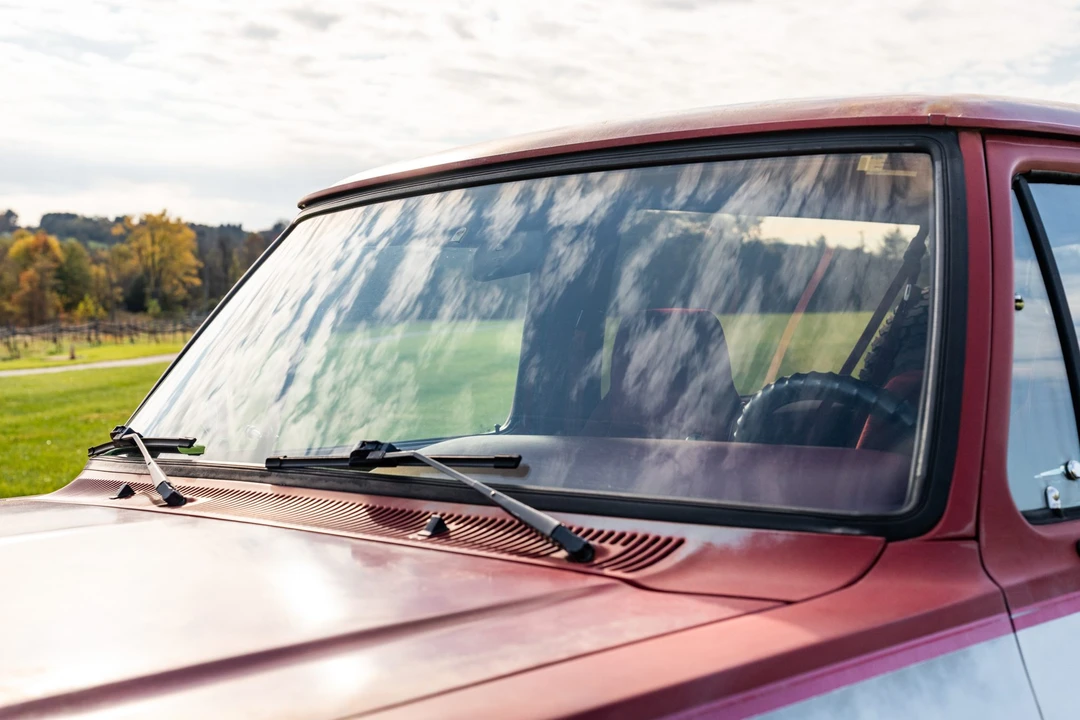 1991 Dodge Ramcharger - Image 27 of 31