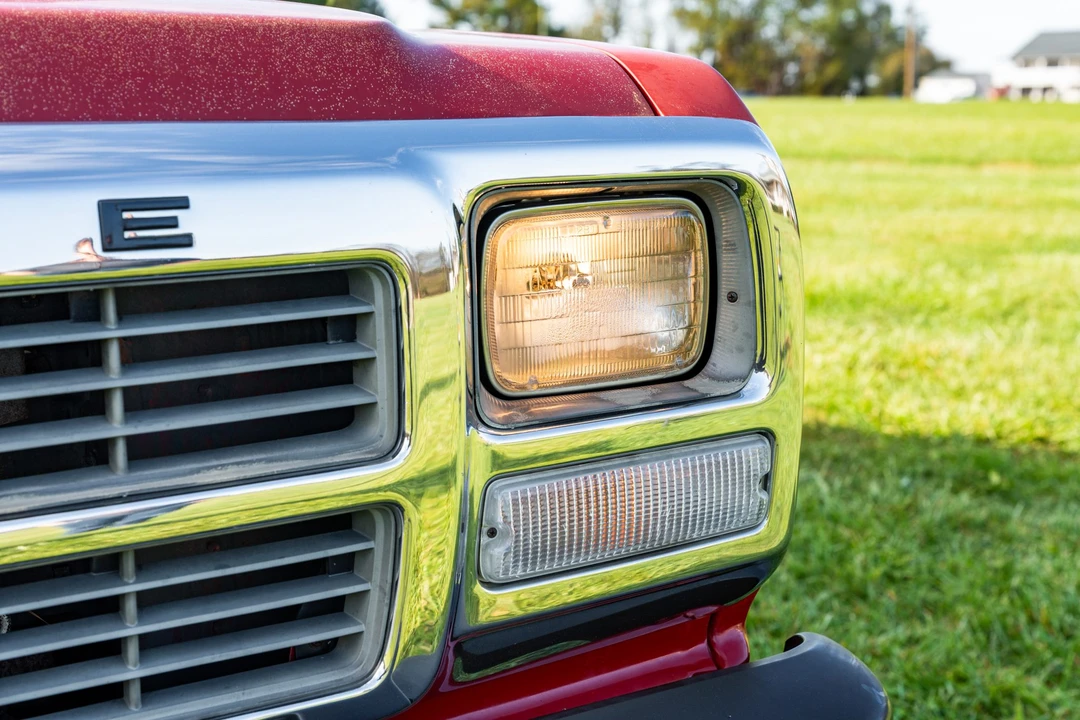 1991 Dodge Ramcharger - Image 12 of 31