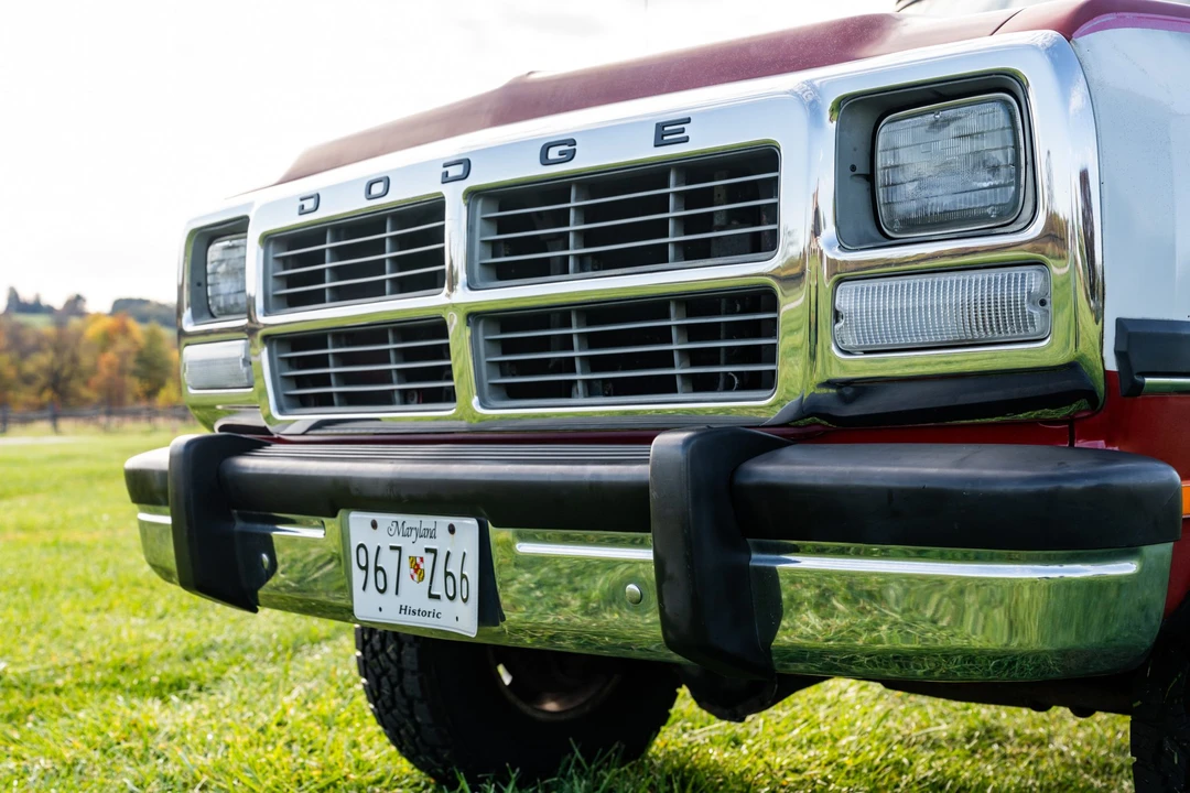 1991 Dodge Ramcharger - Image 23 of 31