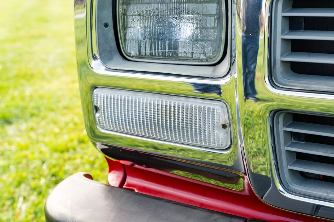 1991 Dodge Ramcharger - Image 15 of 31