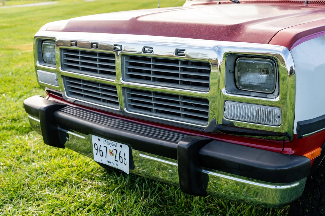1991 Dodge Ramcharger - Image 22 of 31