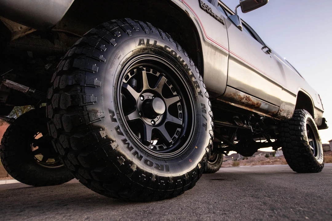 1991 Dodge Ramcharger - Image 22 of 31