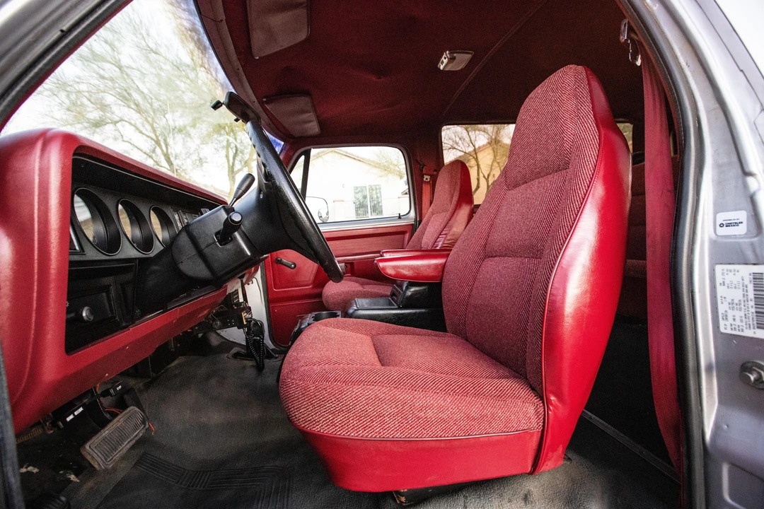 1991 Dodge Ramcharger - Image 23 of 31