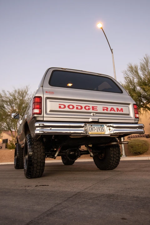 1991 Dodge Ramcharger - Image 9 of 31