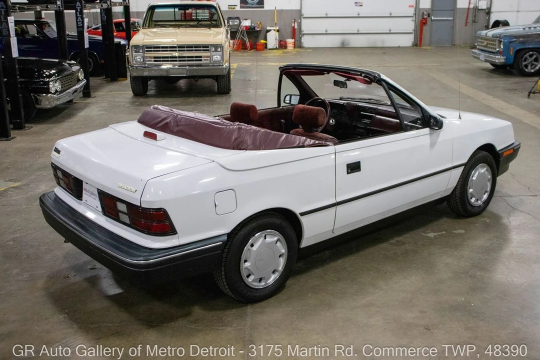 1991 Dodge Shadow - Image 8 of 12
