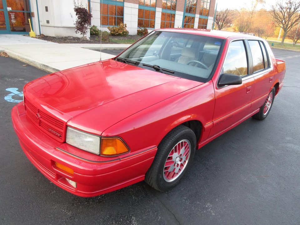 1991 Chrysler K-Car - Image 8 of 31