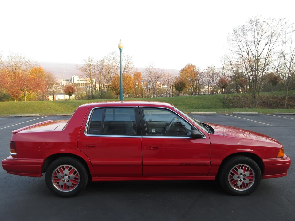 1991 Chrysler K-Car - Image 17 of 31