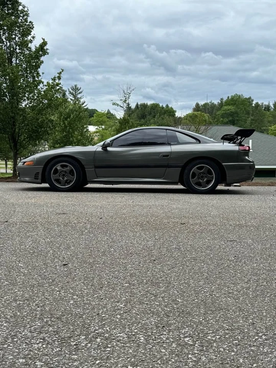 1991 Dodge Stealth - Image 2 of 14