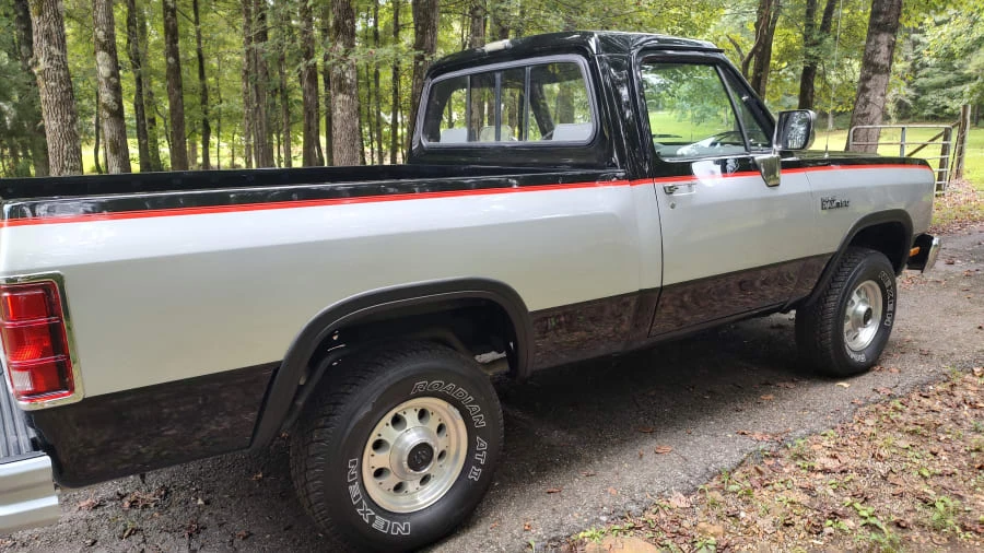 1991 Dodge Ram 1st Gen - Image 4 of 4