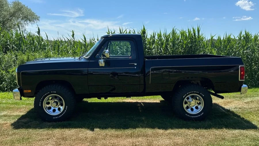 1991 Dodge Ram 1st Gen - Image 2 of 10
