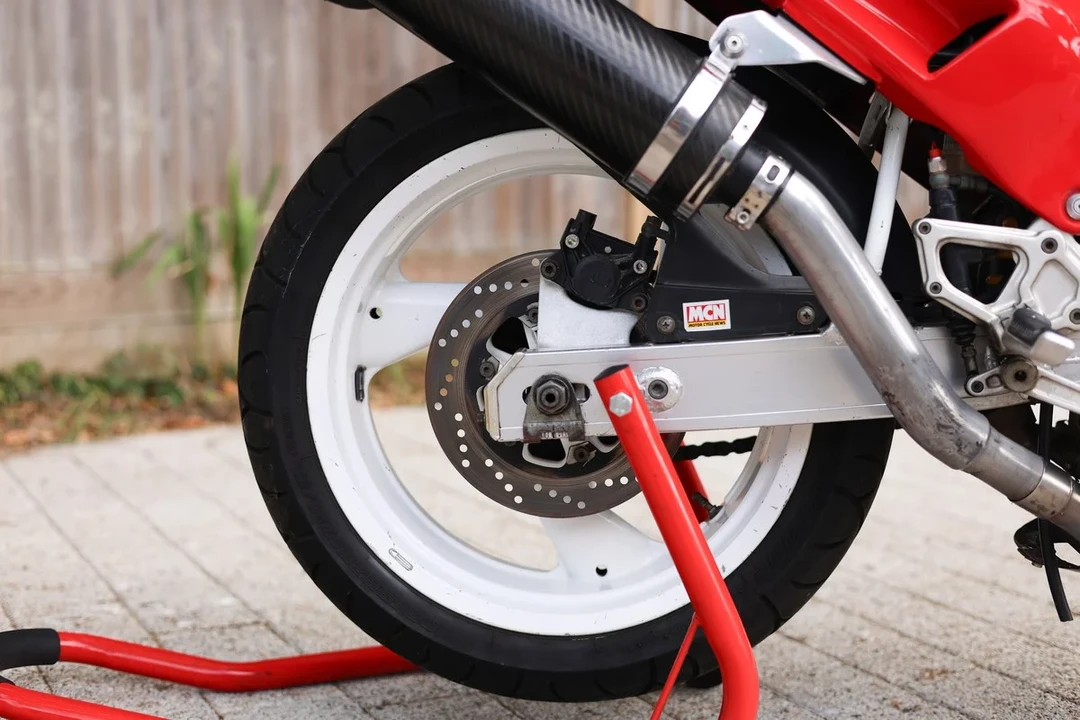 1991 Ducati 851 - Image 9 of 30