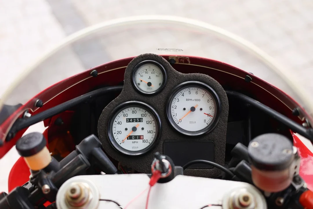 1991 Ducati 851 - Image 13 of 30