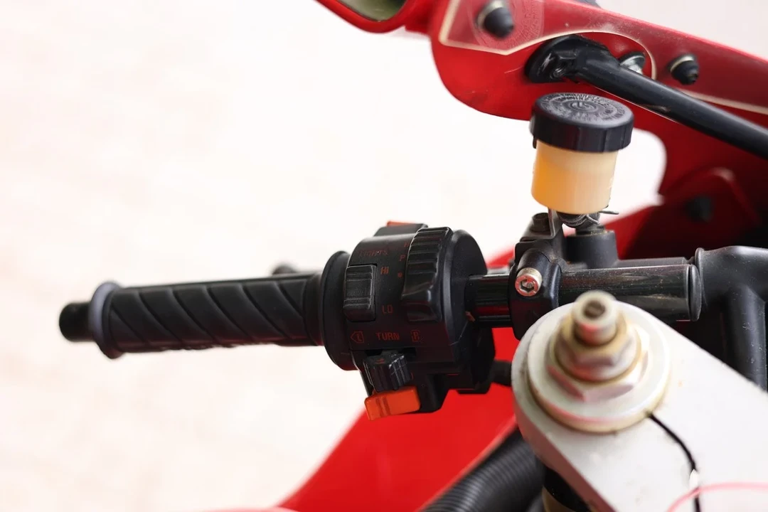 1991 Ducati 851 - Image 17 of 30