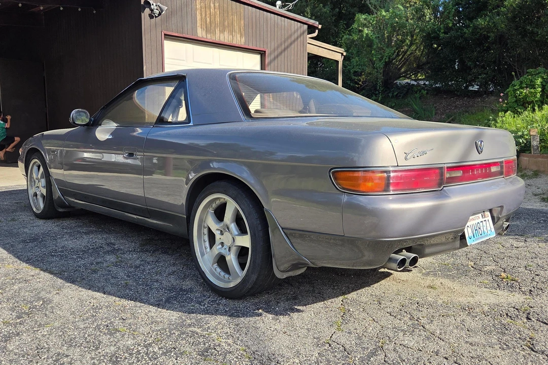 1991 Mazda JC Cosmo - Image 4 of 31
