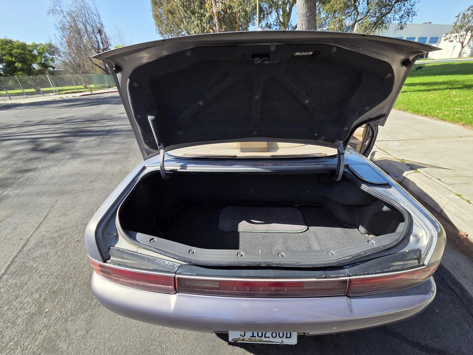 1991 Mazda JC Cosmo - Image 27 of 31
