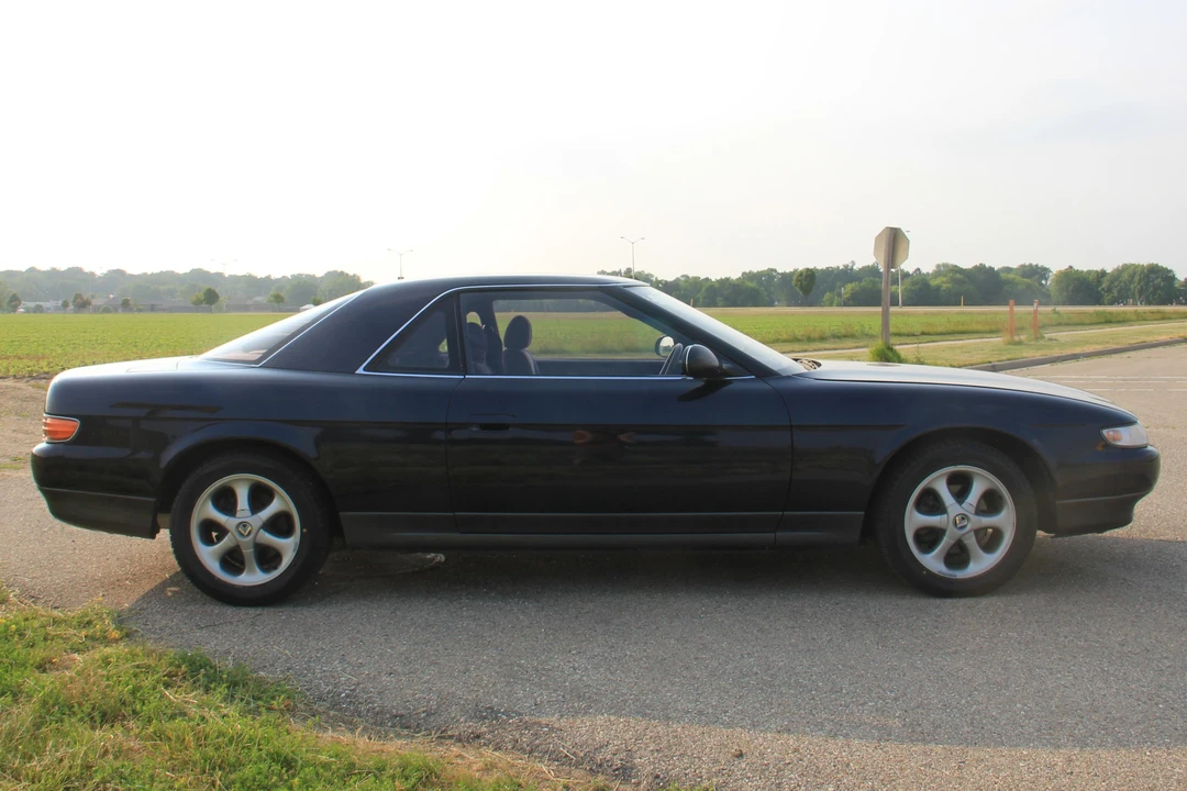 1991 Mazda JC Cosmo - Image 3 of 31