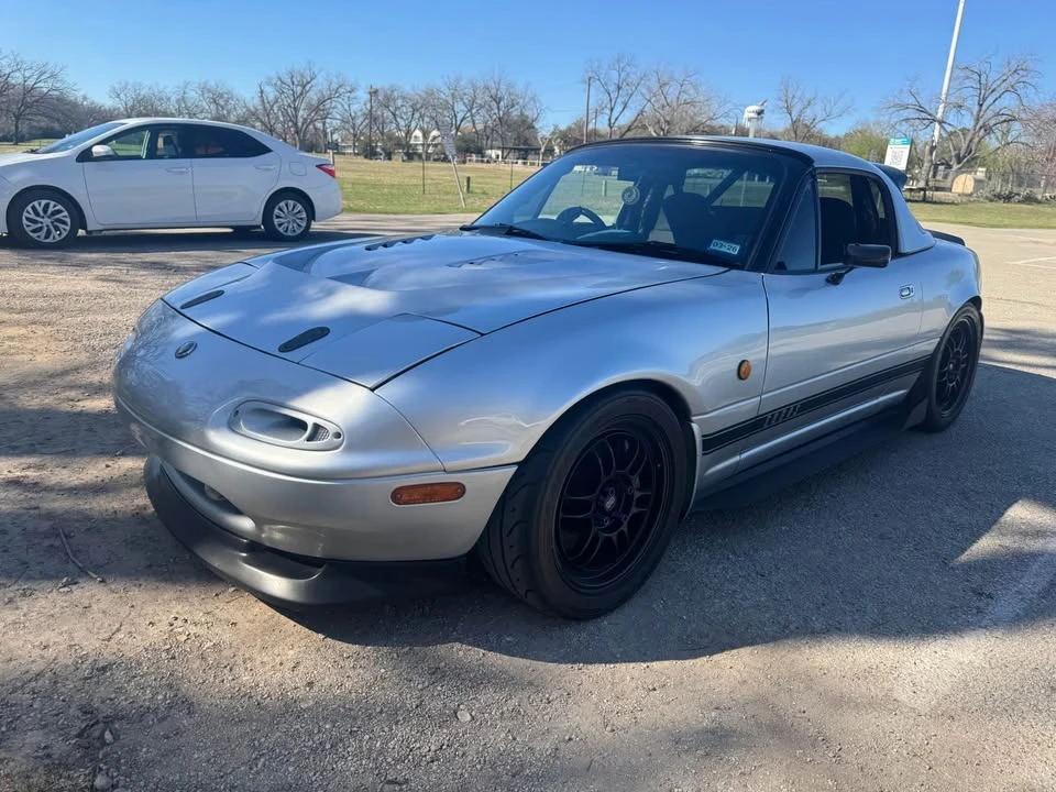 1991 Mazda NA MX-5 Miata - Image 2 of 19