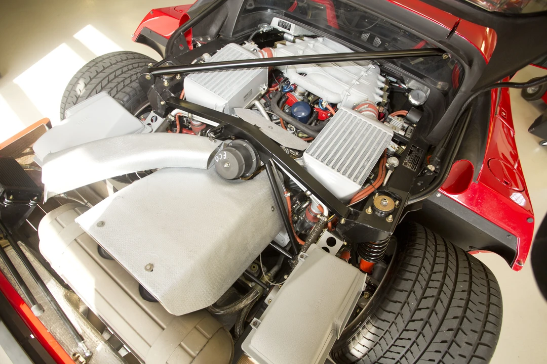 1991 Ferrari F40 - Image 24 of 31