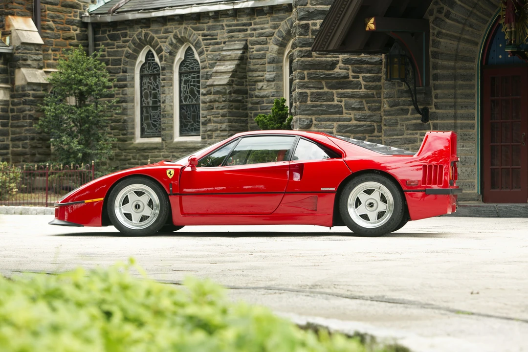 1991 Ferrari F40 - Image 2 of 31