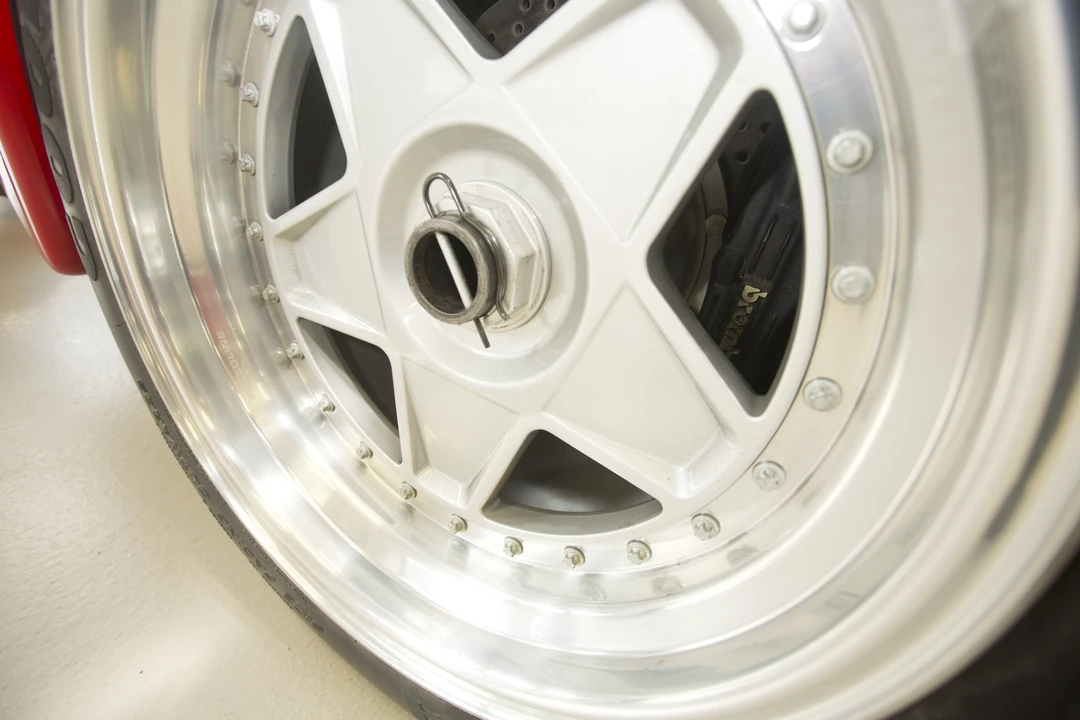 1991 Ferrari F40 - Image 26 of 31