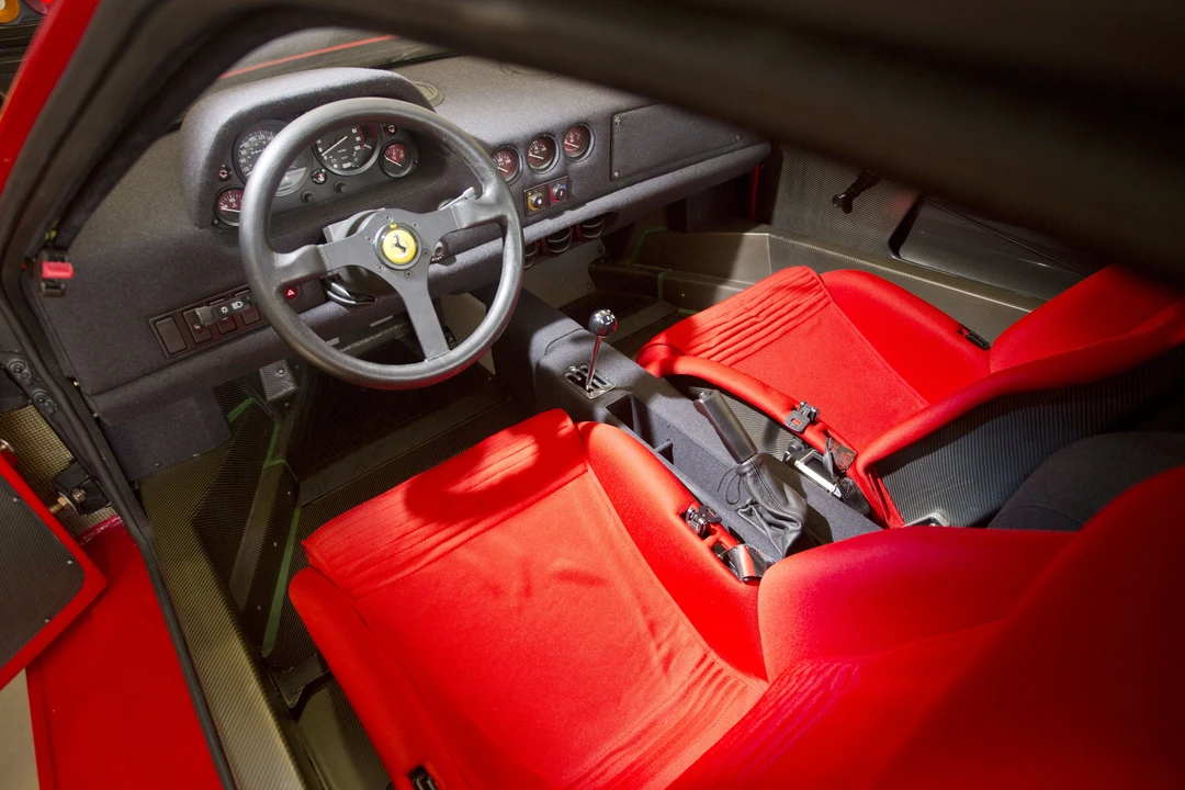 1991 Ferrari F40 - Image 30 of 31