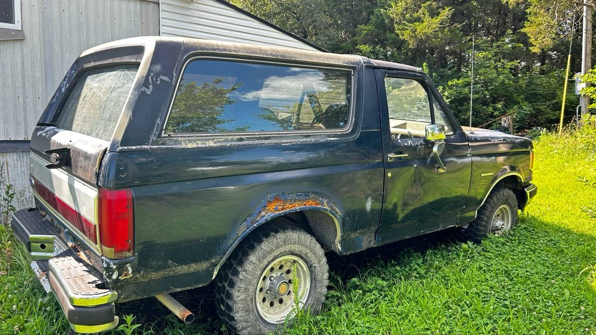 1991 Ford Bronco 4th Gen - Image 3 of 4