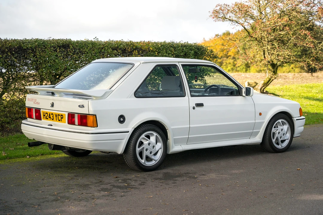 1991 Ford Escort - Image 6 of 31