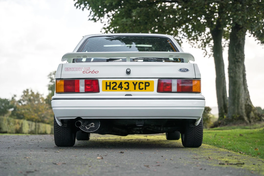 1991 Ford Escort - Image 15 of 31