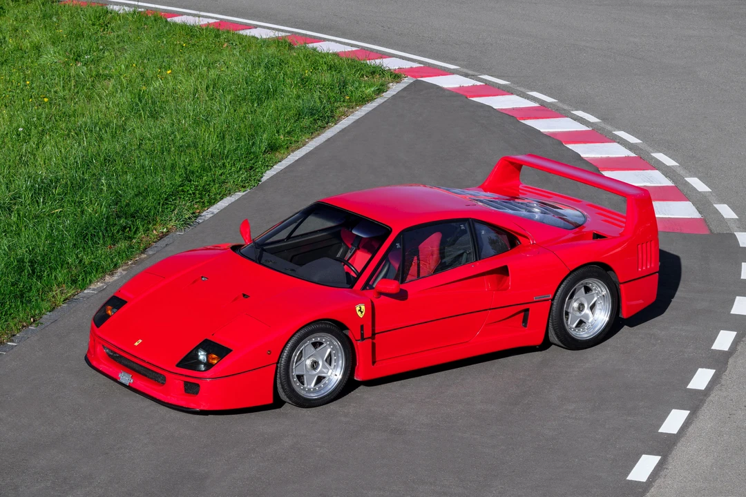 1991 Ferrari F40 - Image 2 of 31