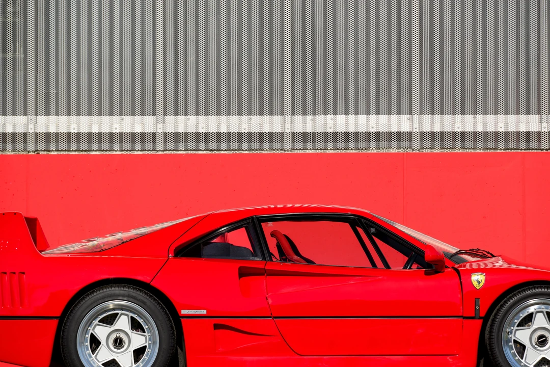 1991 Ferrari F40 - Image 26 of 31