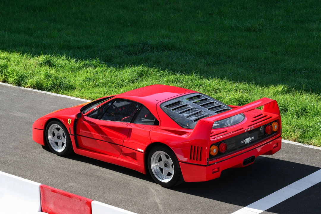1991 Ferrari F40 - Image 5 of 31
