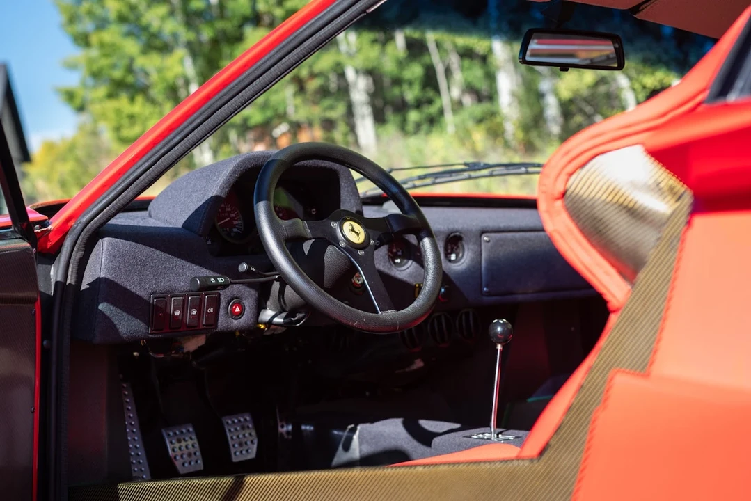 1991 Ferrari F40 - Image 3 of 4
