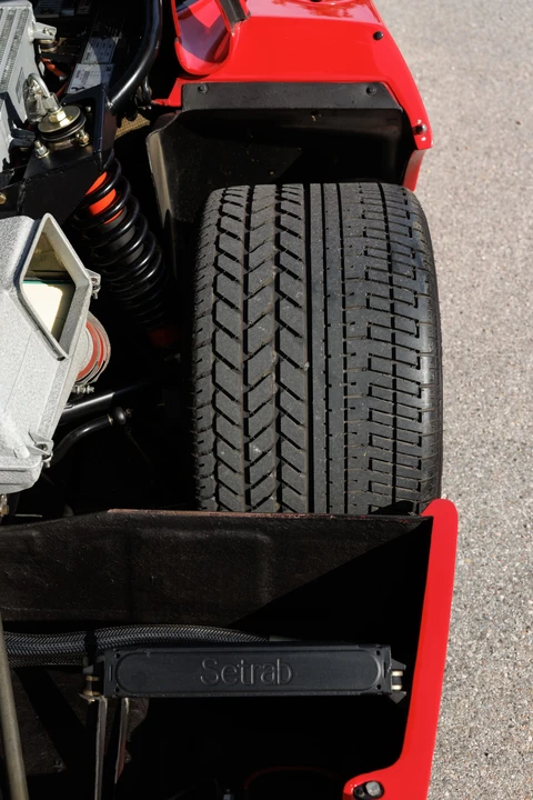 1991 Ferrari F40 - Image 25 of 31