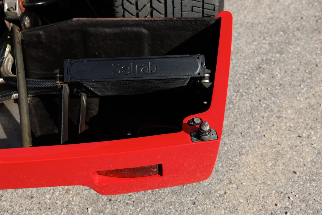1991 Ferrari F40 - Image 26 of 31