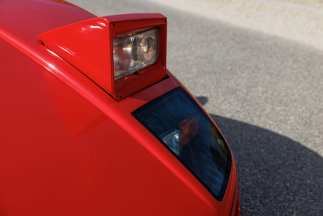 1991 Ferrari F40 - Image 9 of 31