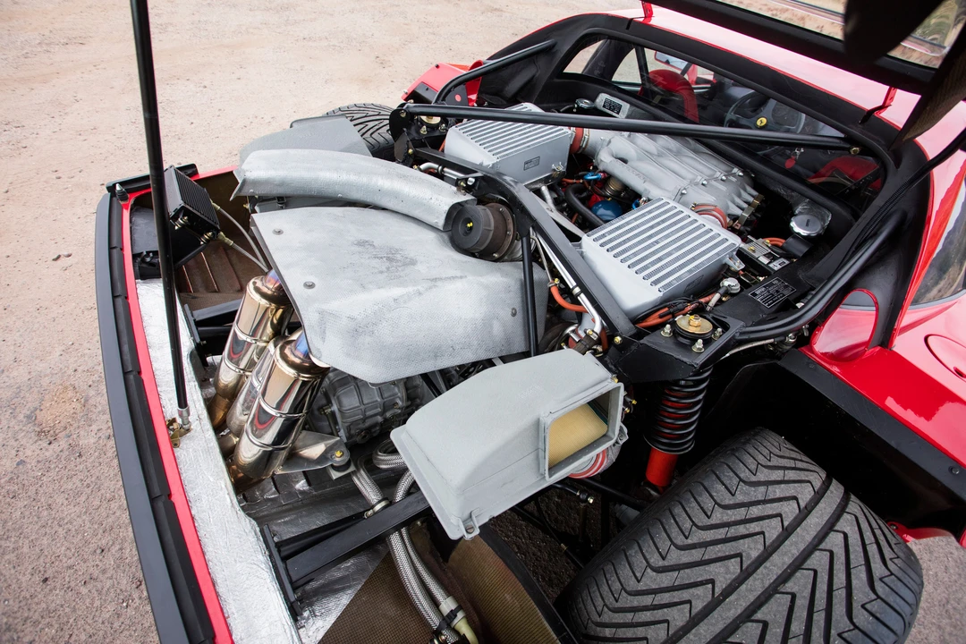 1991 Ferrari F40 - Image 17 of 31