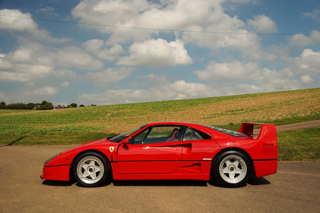 1991 Ferrari F40 - Image 17 of 31