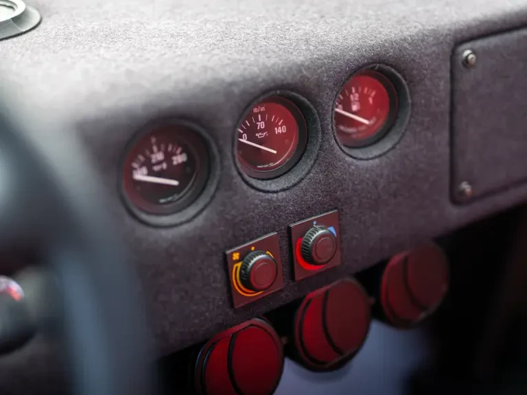 1991 Ferrari F40 - Image 22 of 31