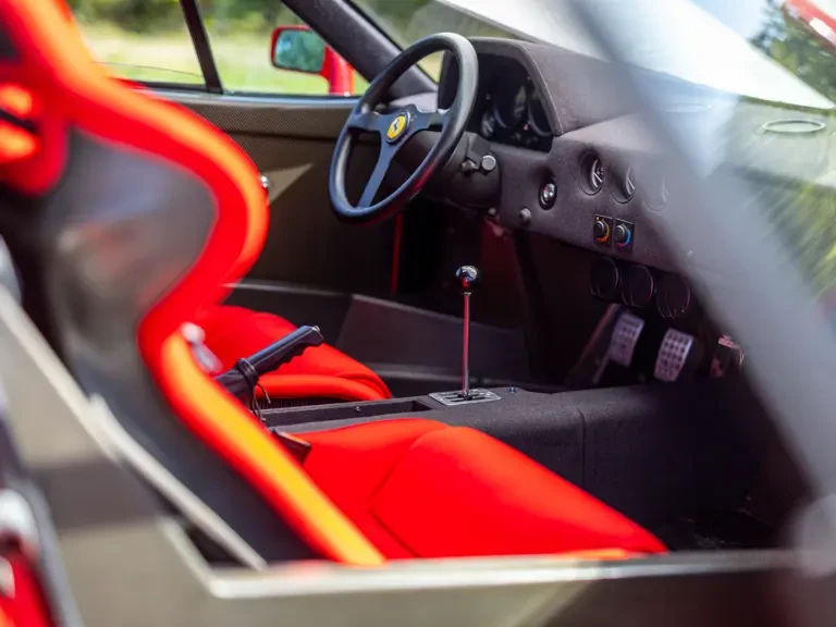 1991 Ferrari F40 - Image 26 of 31