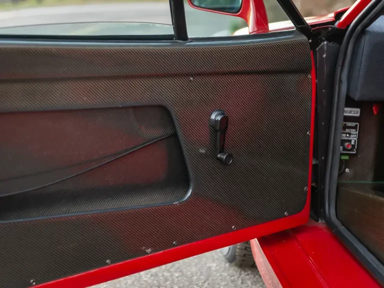 1991 Ferrari F40 - Image 24 of 31